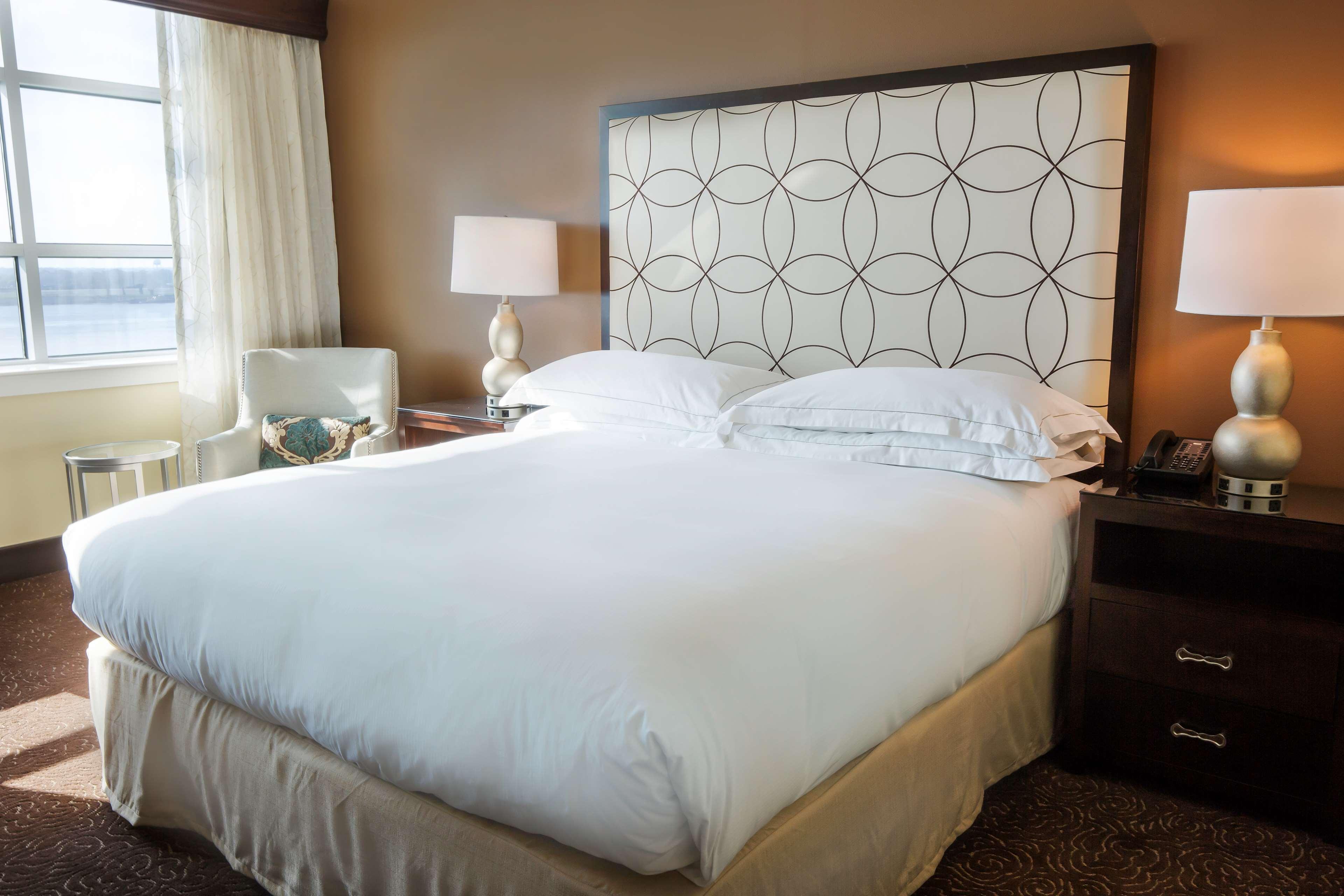 Hilton Baton Rouge Capitol Center Hotel Ngoại thất bức ảnh