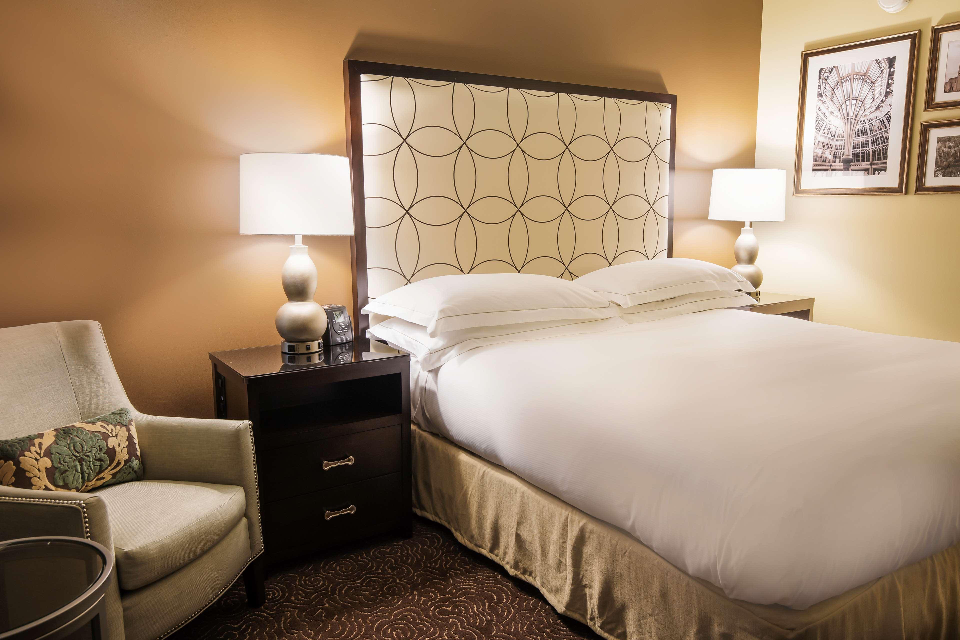 Hilton Baton Rouge Capitol Center Hotel Ngoại thất bức ảnh